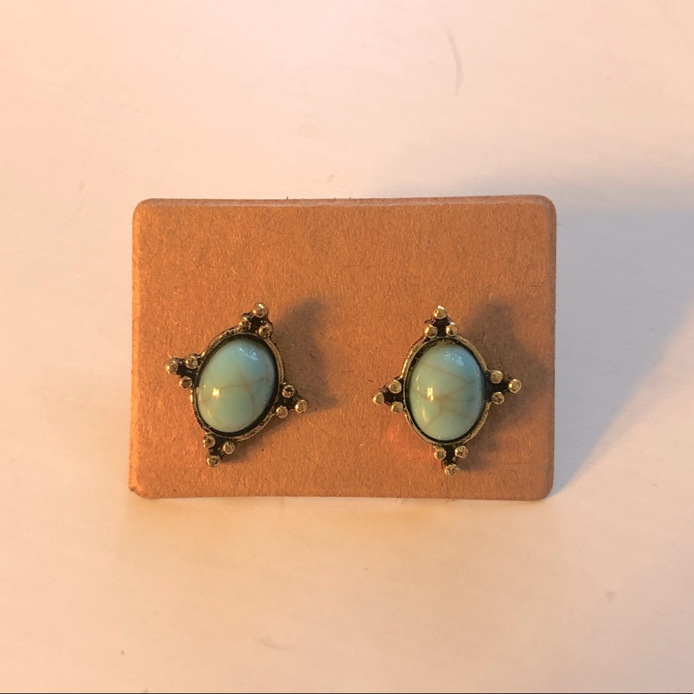 Earrings ($3 with any purchase)